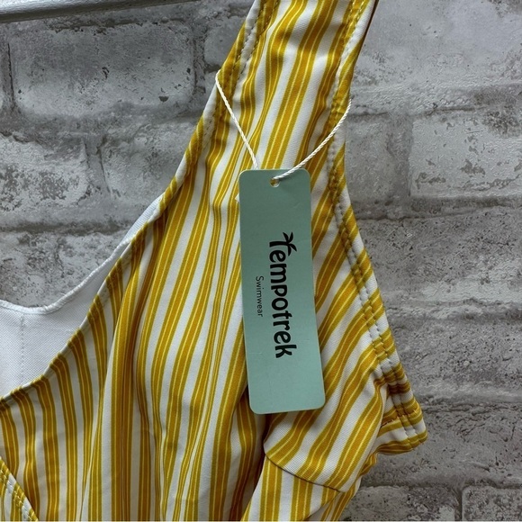TEMPORTREK one piece swimsuit women’s medium NWT yellow striped - Picture 6 of 7